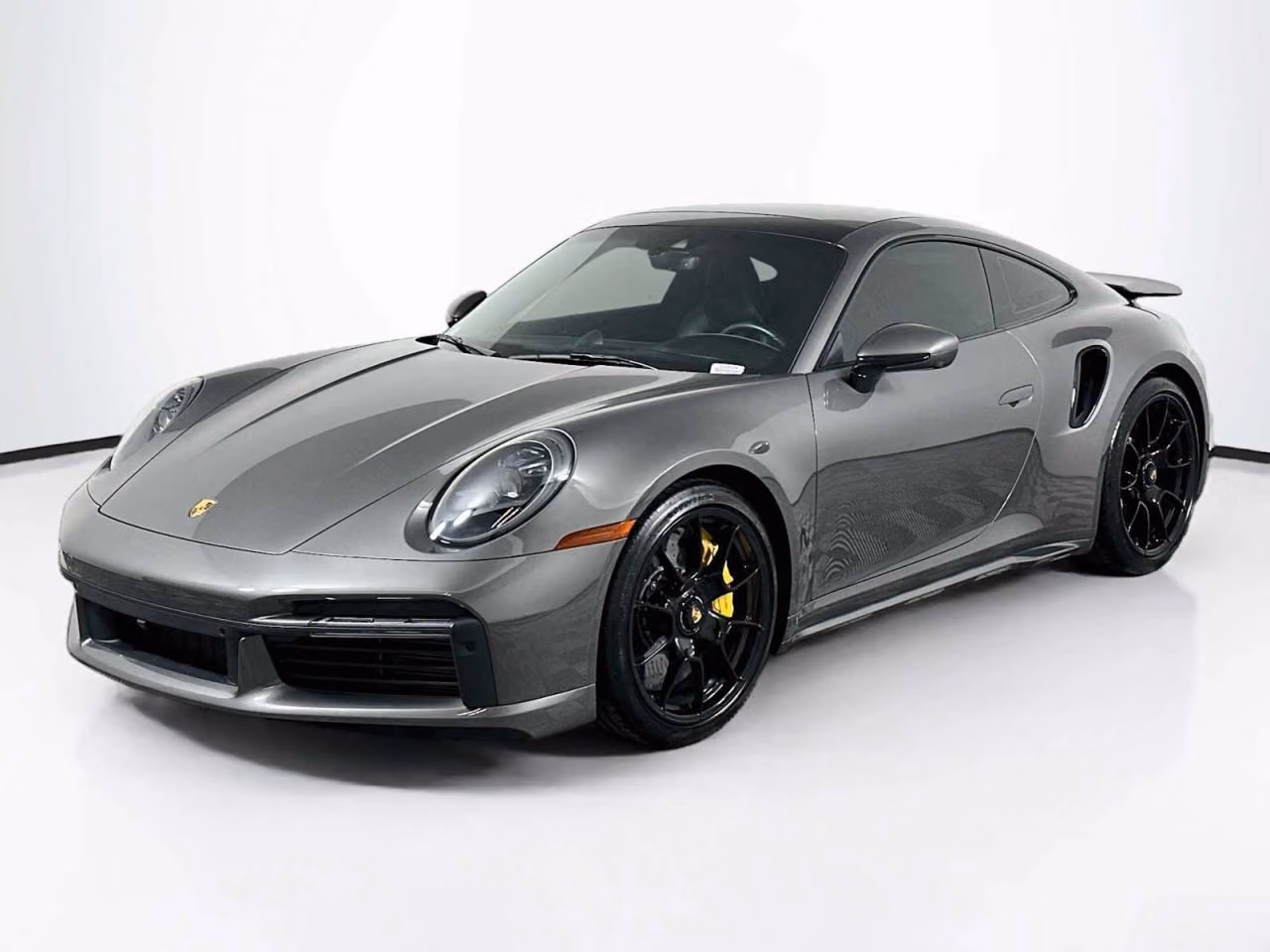 
           
        2021 Porsche 911