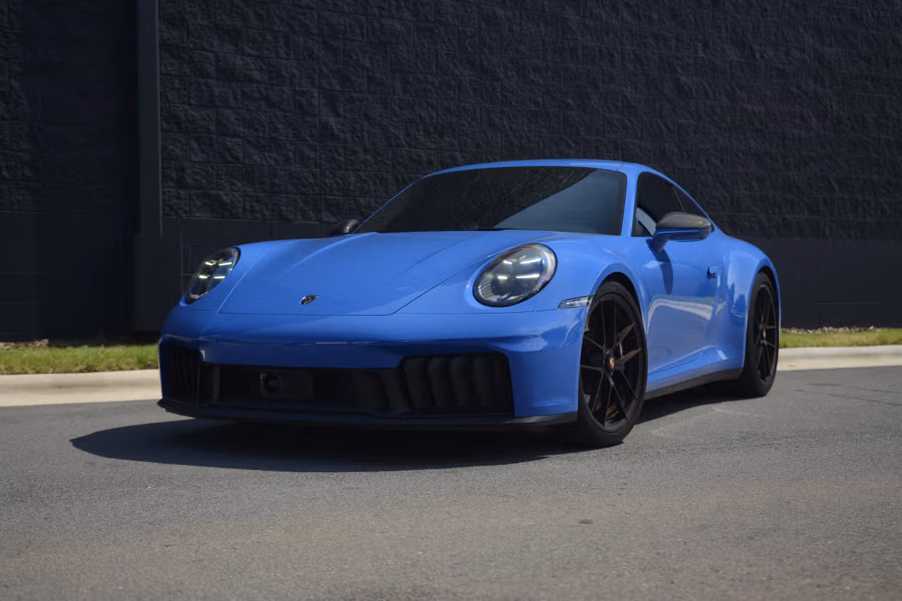 
           
        2025 Porsche 911