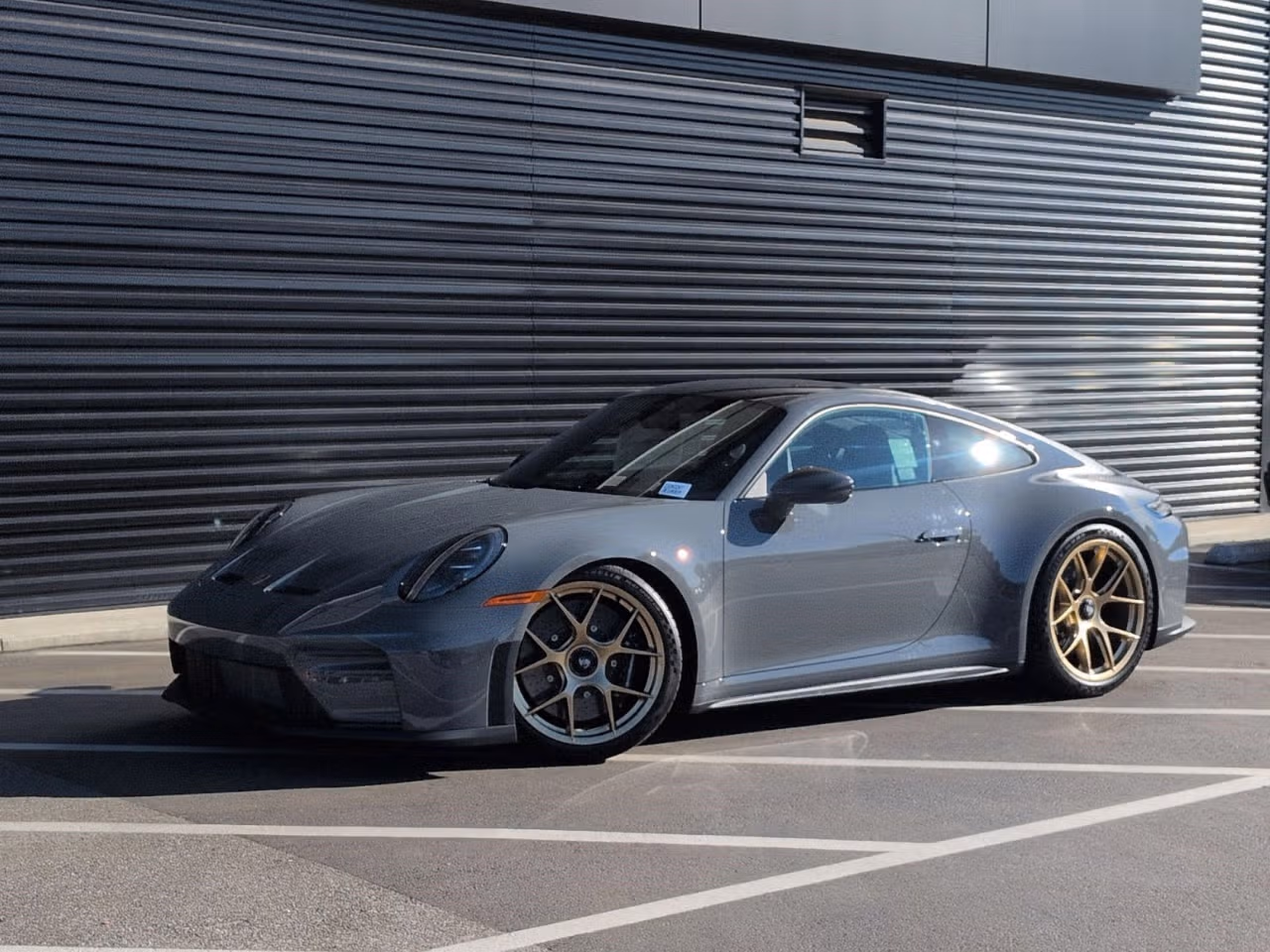 
           New 
        2026 Porsche 911