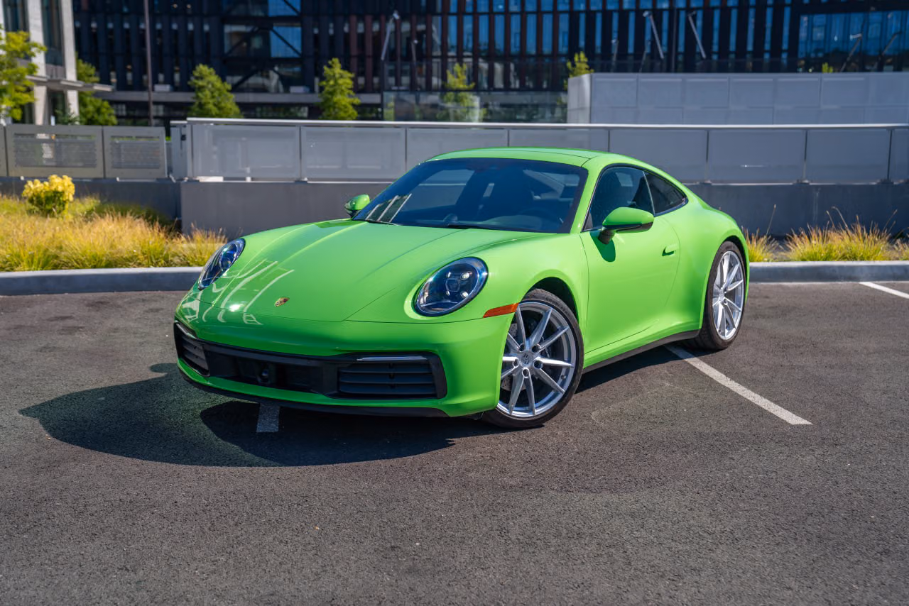 
           
        2020 Porsche 911