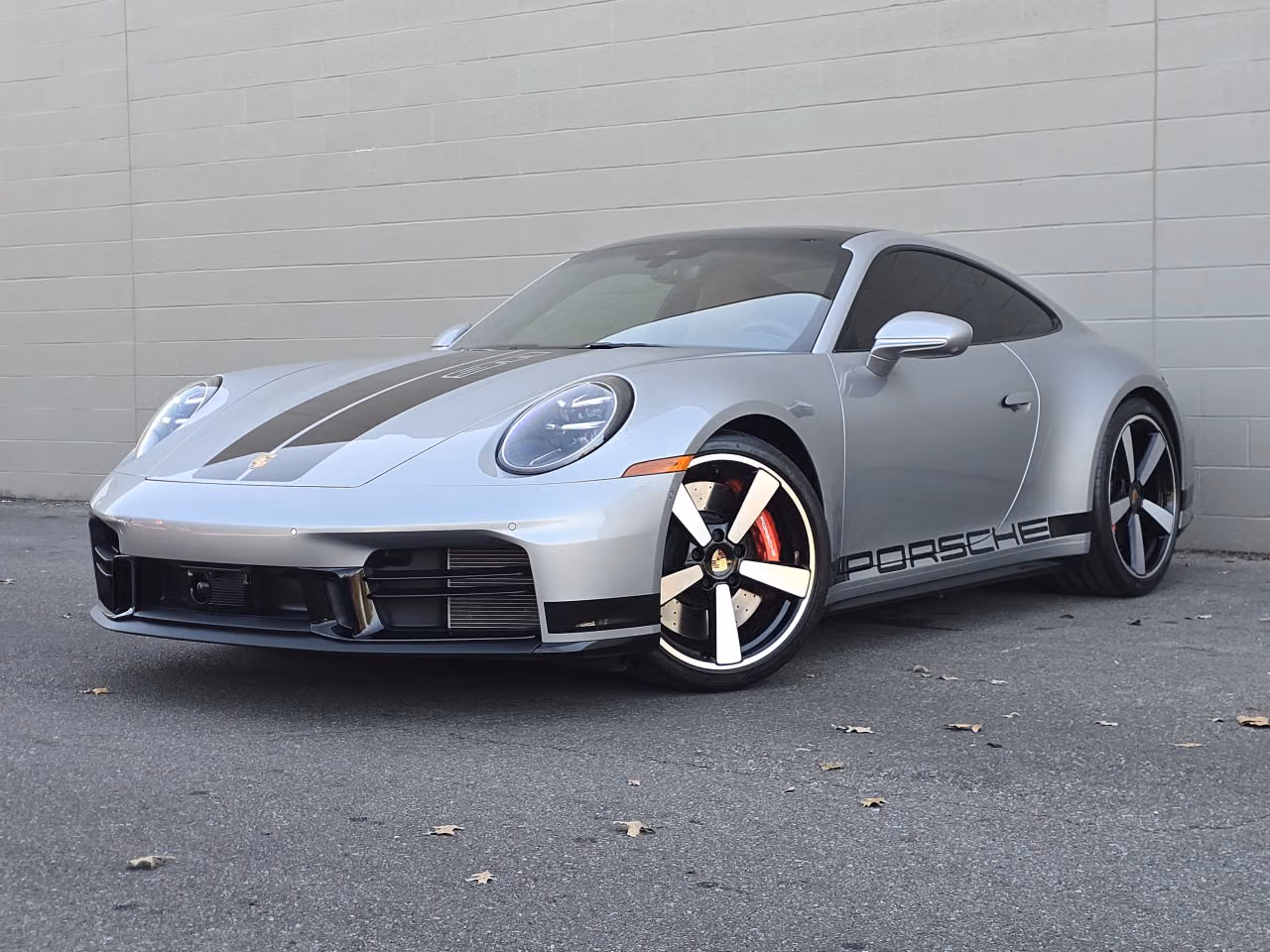 
           
        2025 Porsche 911