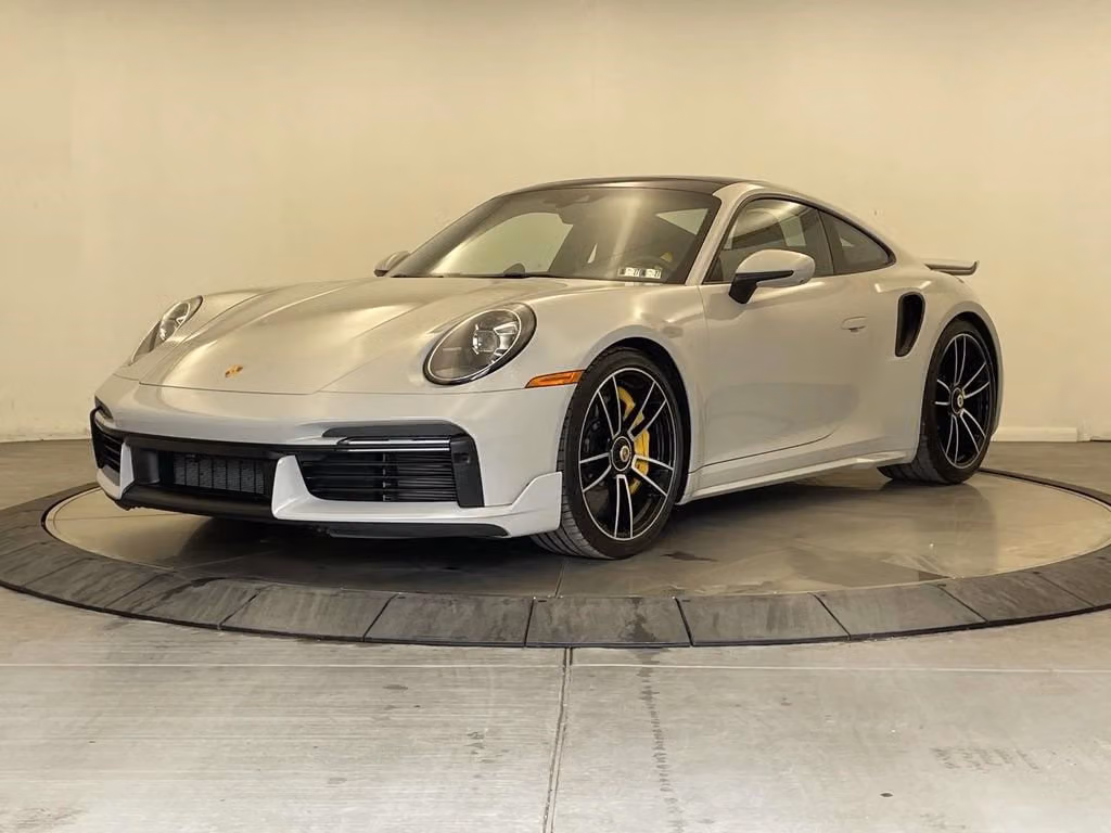 
           
        2023 Porsche 911
