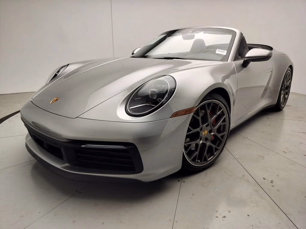 
           
        2020 Porsche 911