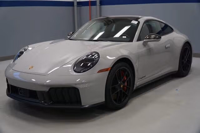 
           New 
        2026 Porsche 911