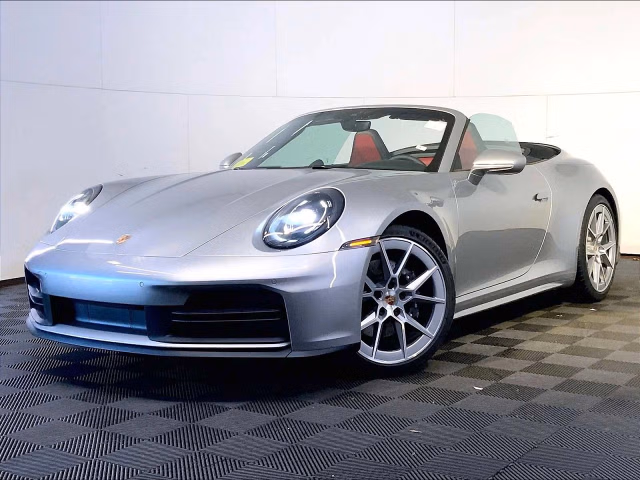 
           New 
        2026 Porsche 911