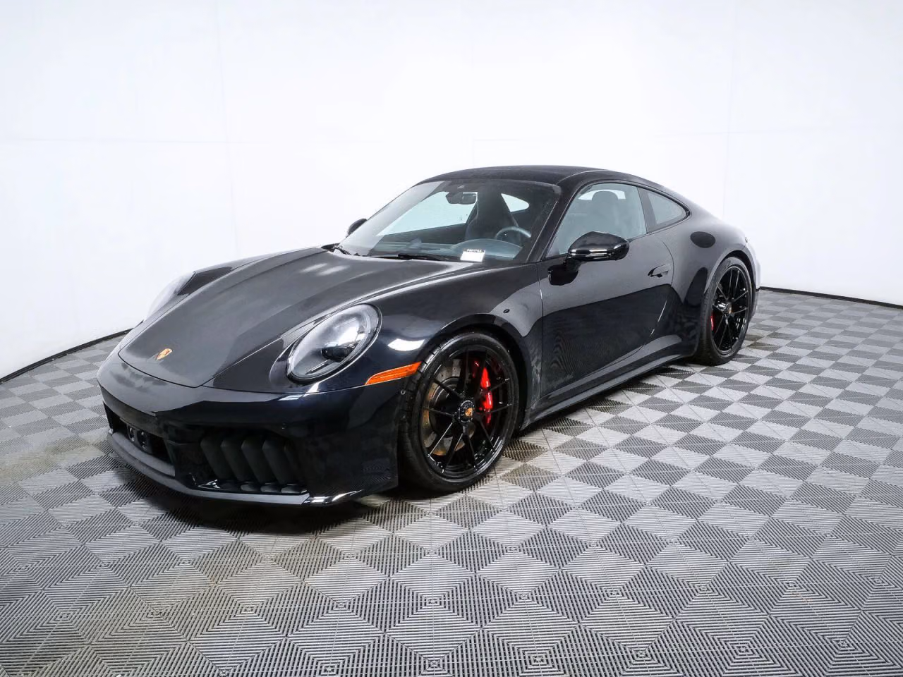 
           
        2026 Porsche 911