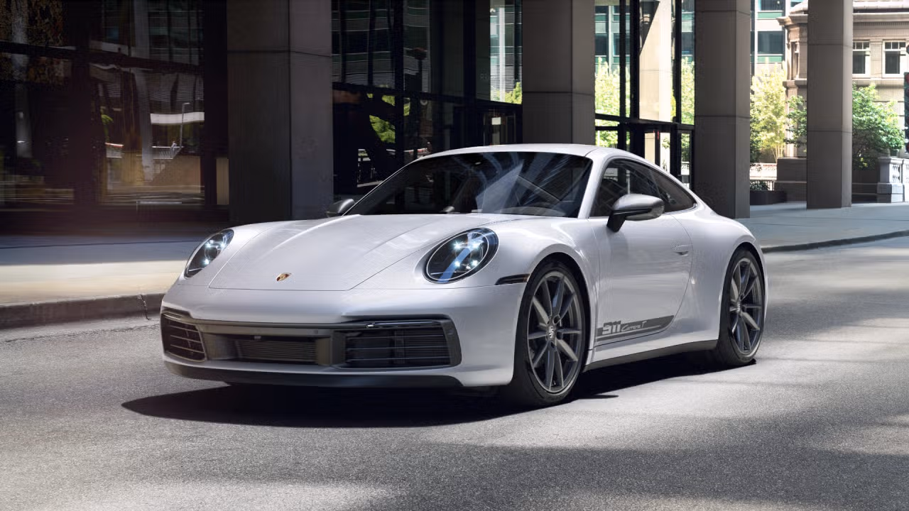 
           
        2023 Porsche 911
