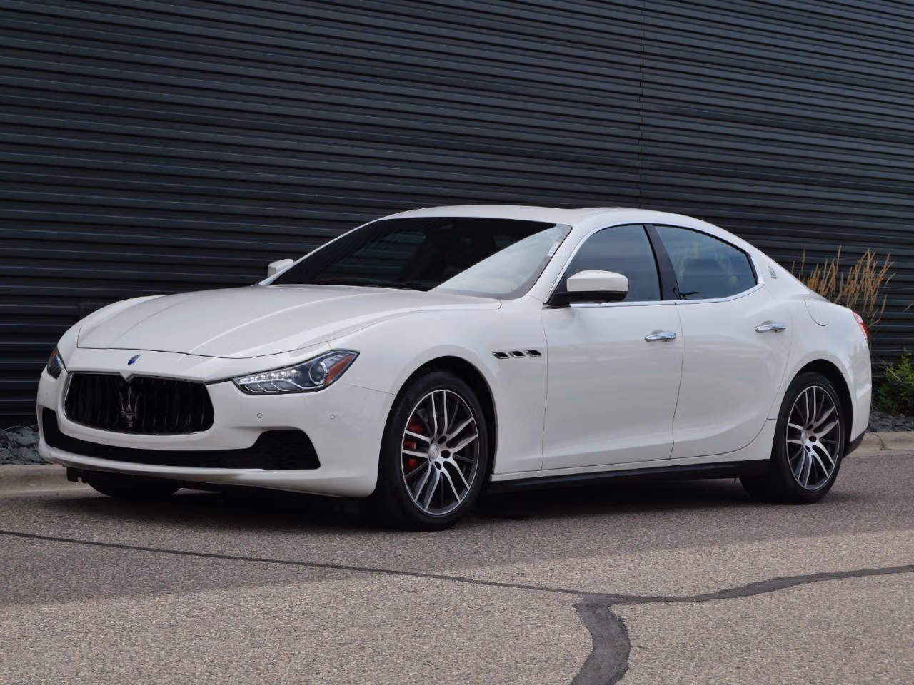 
           
        2017 Maserati Ghibli