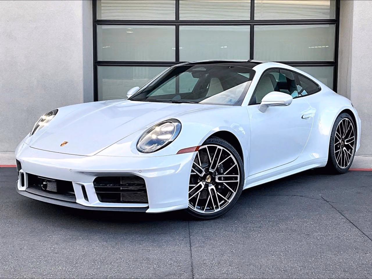 
           New 
        2026 Porsche 911
