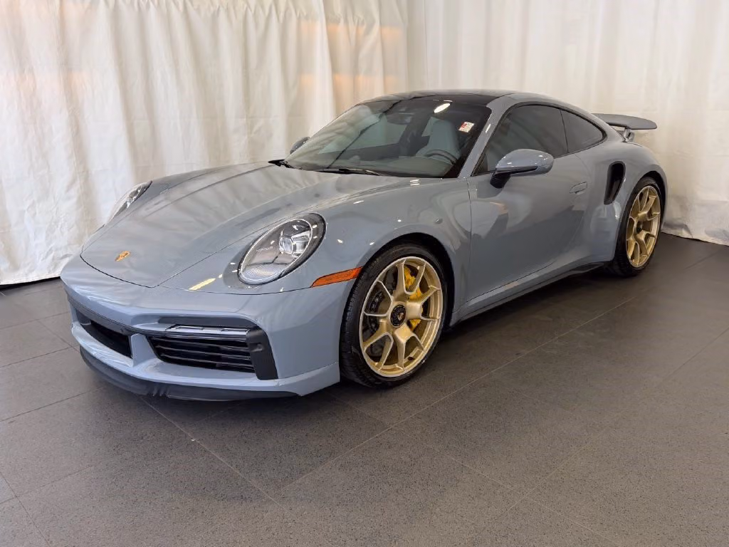 
           
        2025 Porsche 911