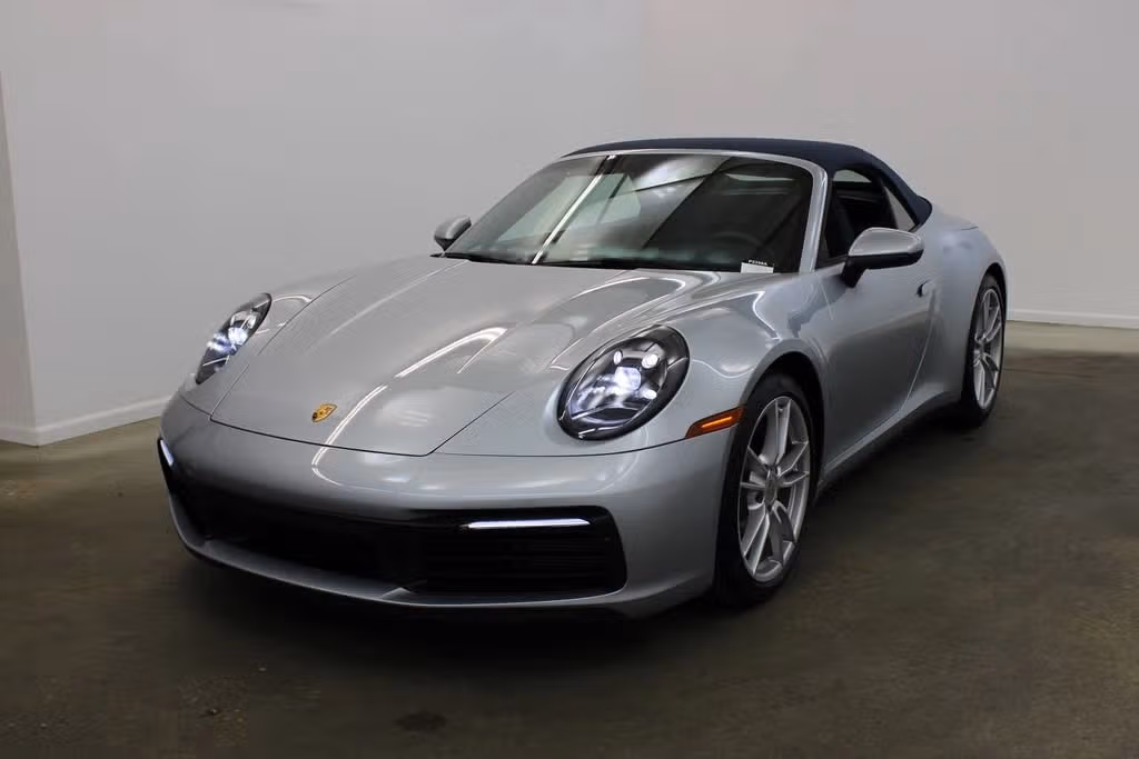 
           
        2022 Porsche 911