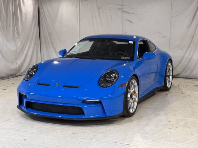 
           
        2022 Porsche 911