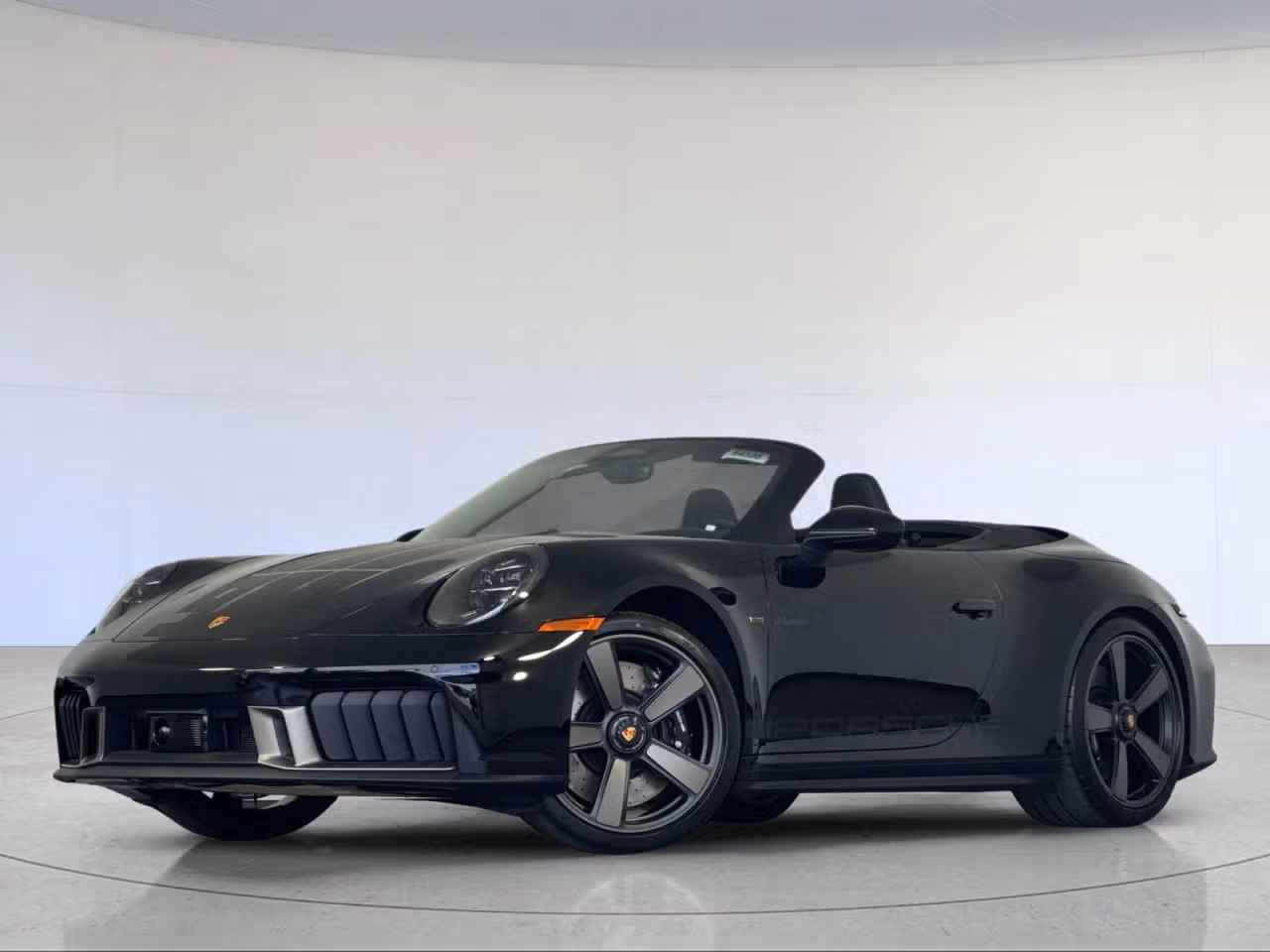 
           New 
        2026 Porsche 911