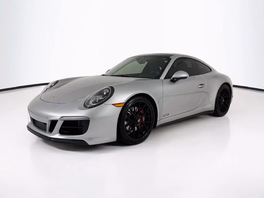 
           
        2019 Porsche 911