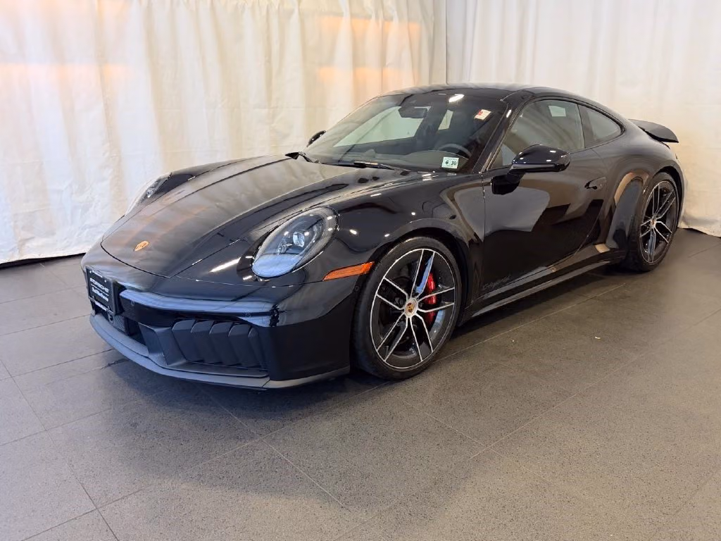 
           
        2025 Porsche 911
