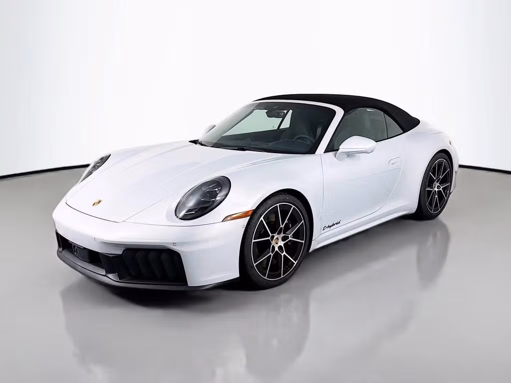 
           New 
        2026 Porsche 911