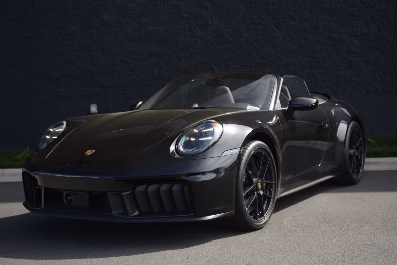 
           
        2026 Porsche 911