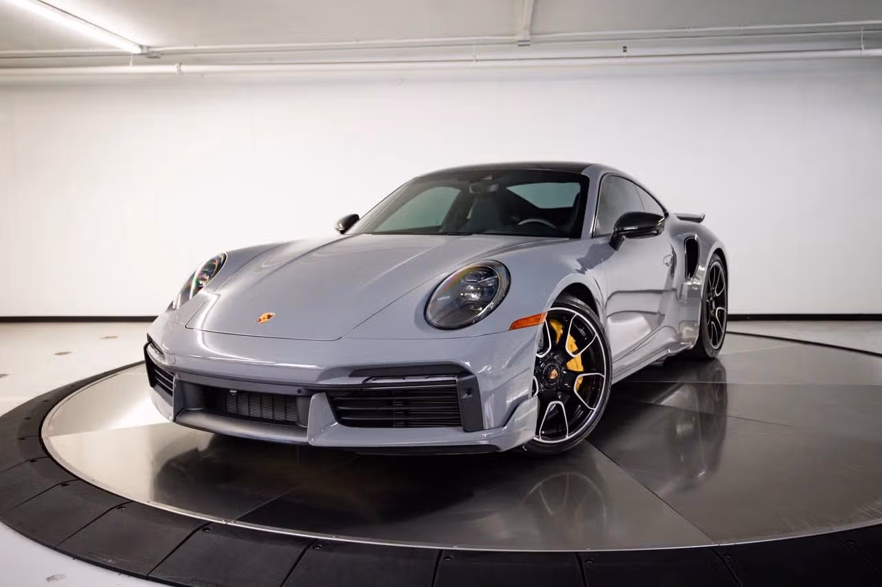 
           
        2023 Porsche 911