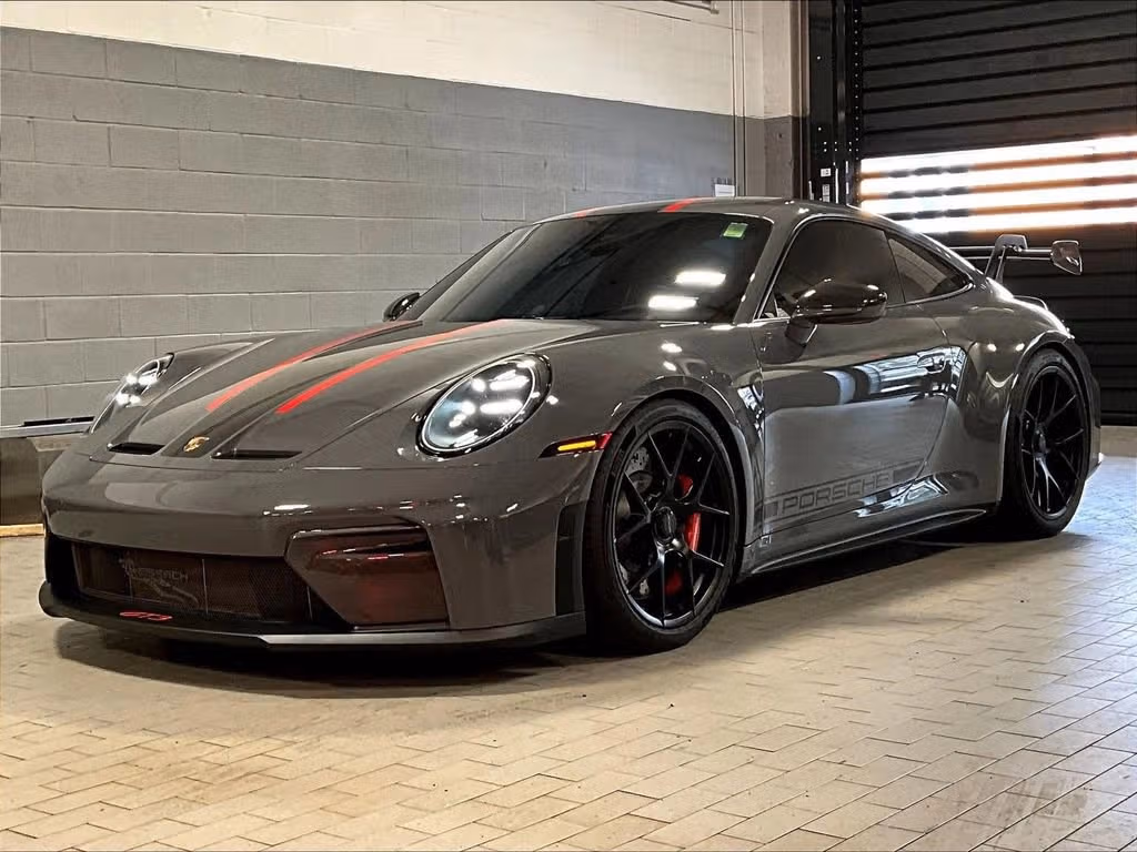
           
        2026 Porsche 911