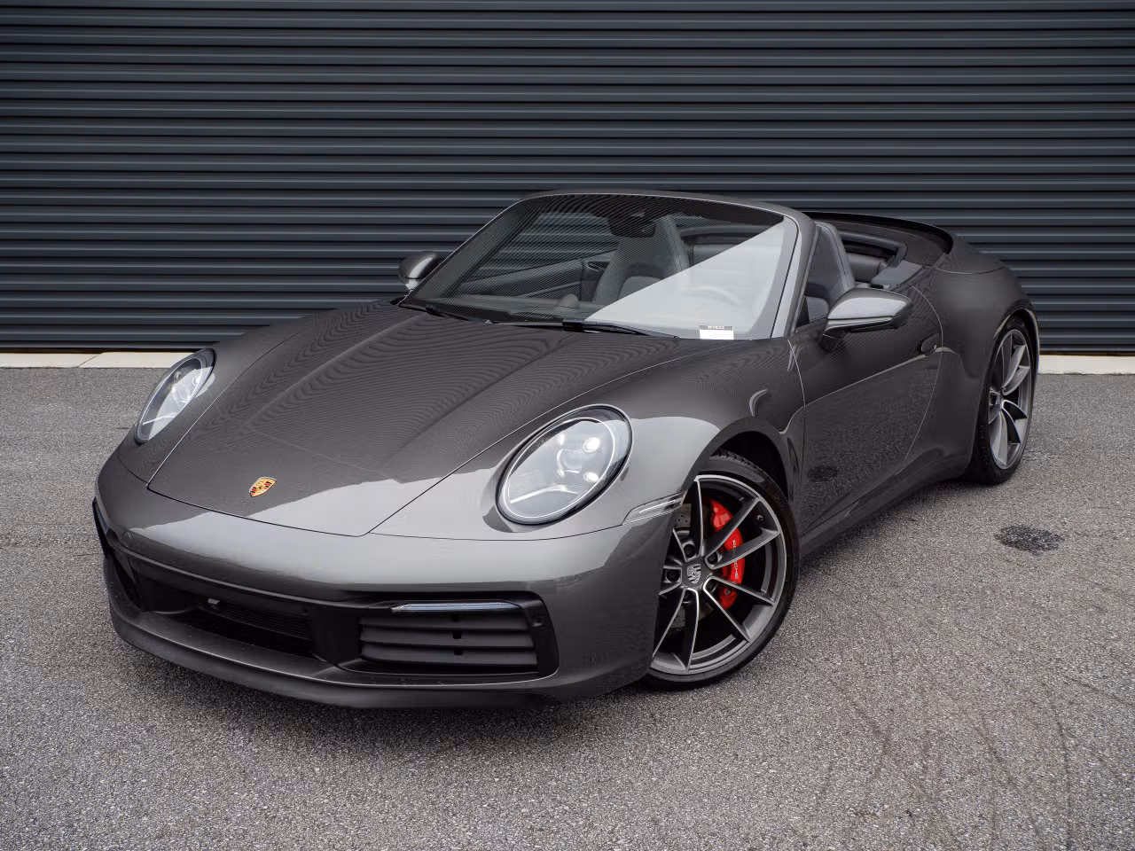 
           
        2021 Porsche 911