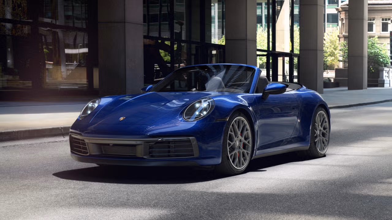 
           
        2022 Porsche 911