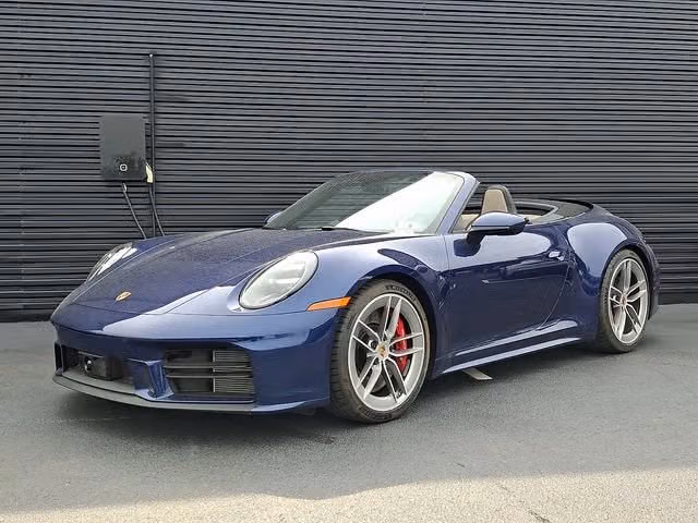 
           
        2025 Porsche 911