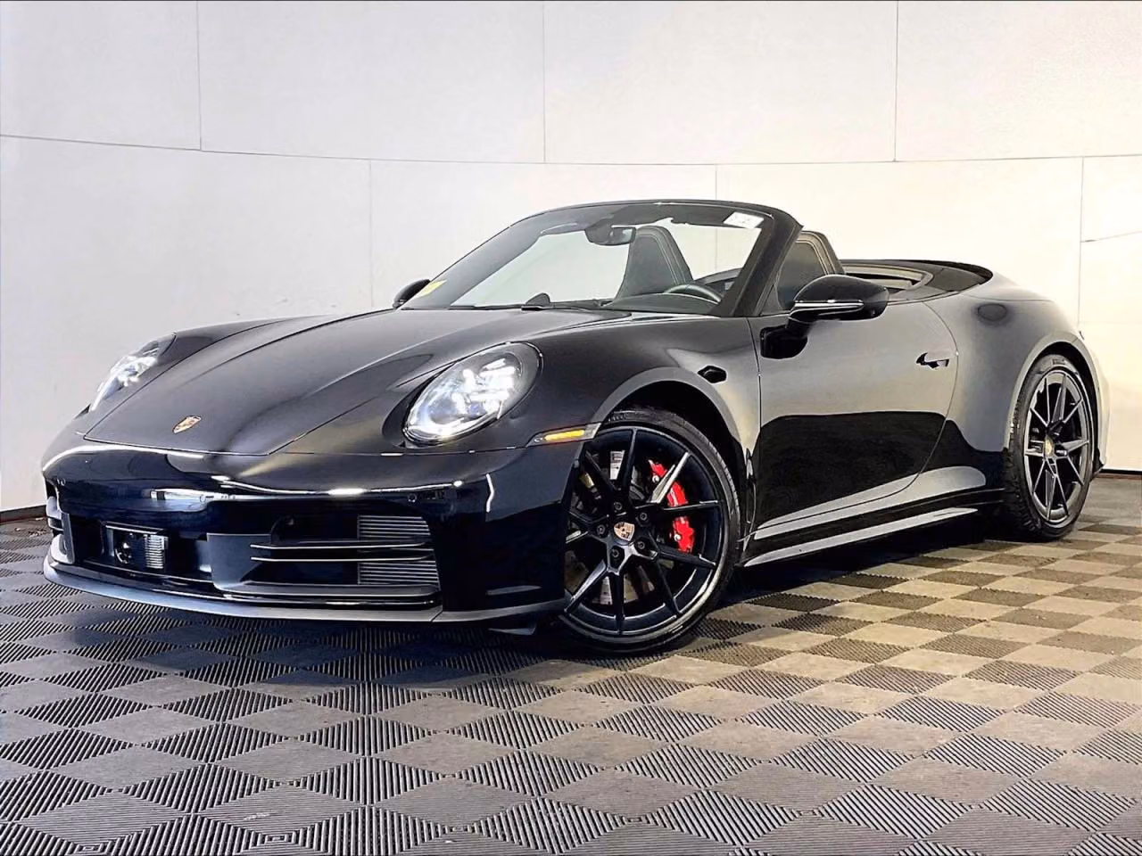 
           
        2026 Porsche 911