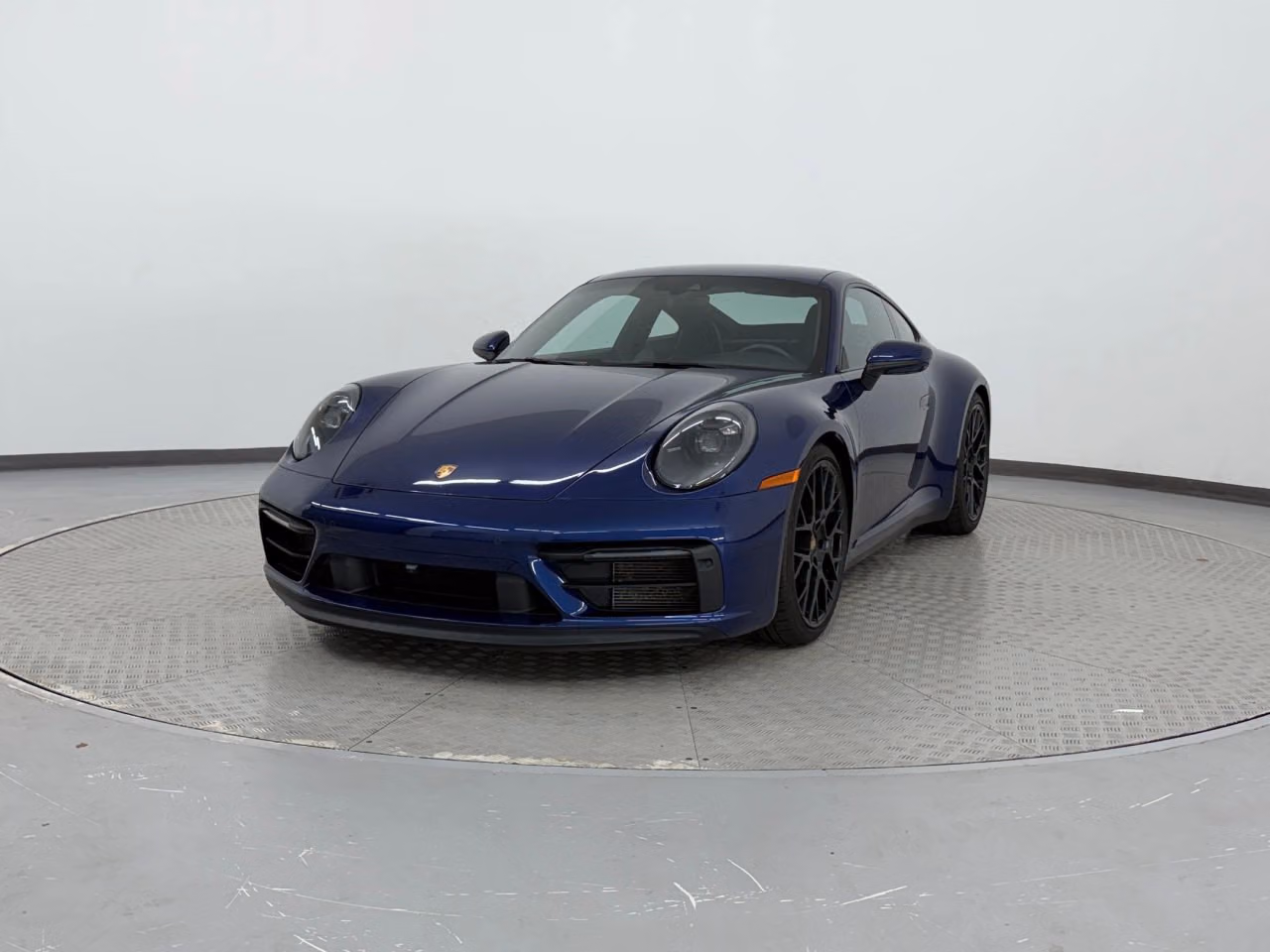 
           
        2024 Porsche 911