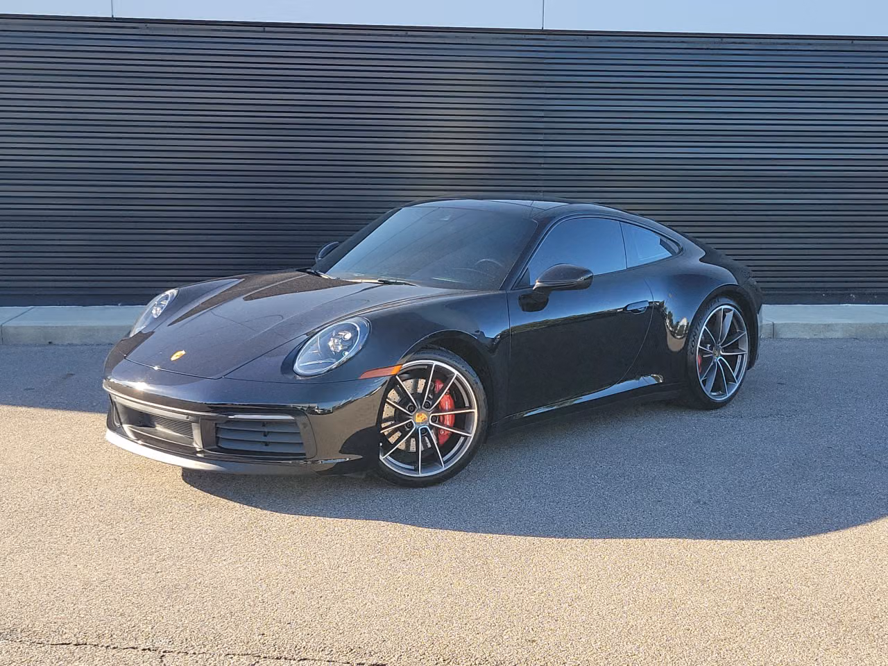 
           
        2020 Porsche 911