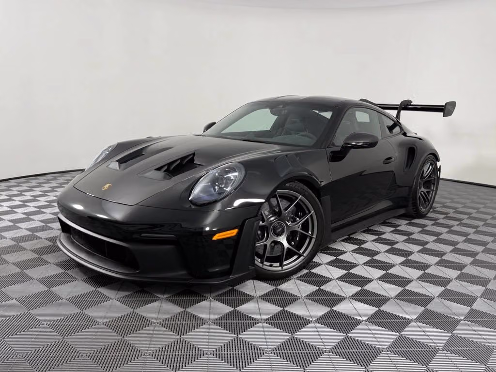 
           
        2025 Porsche 911