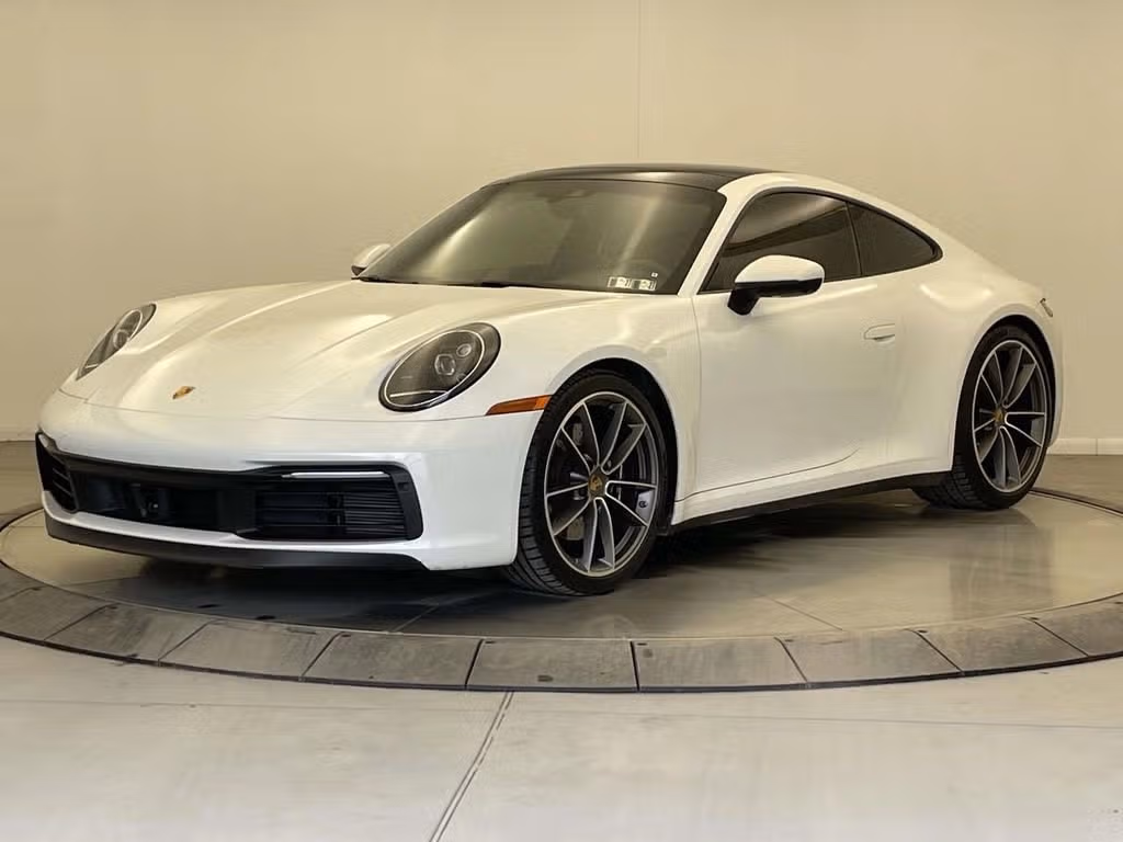 
           
        2020 Porsche 911
