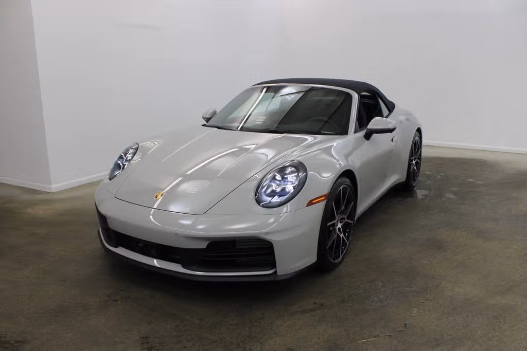 
           New 
        2026 Porsche 911