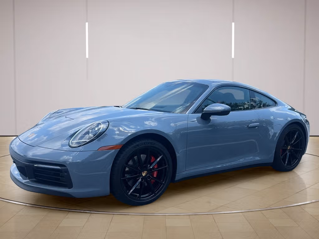 
           
        2024 Porsche 911