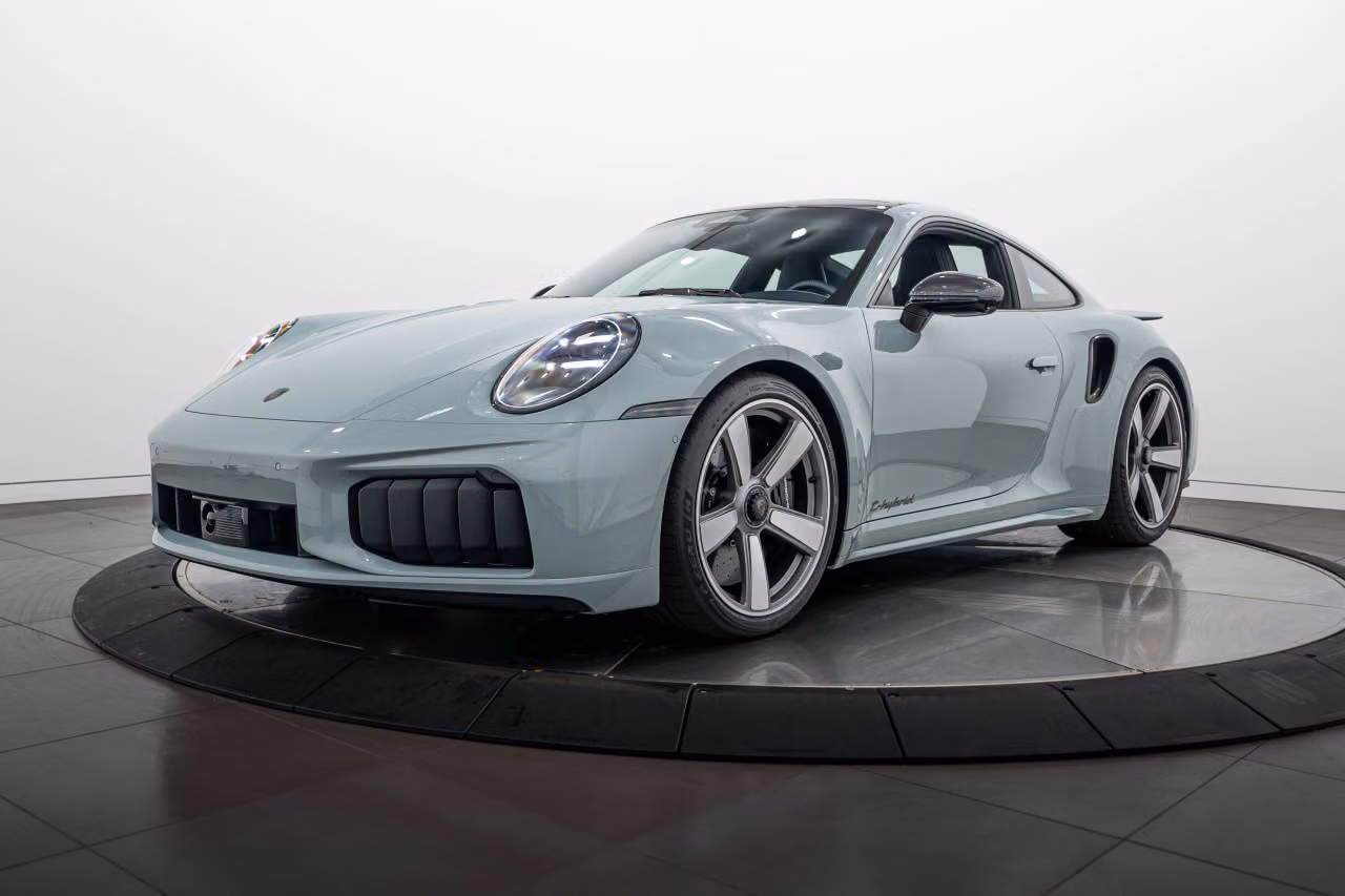 
           
        2026 Porsche 911