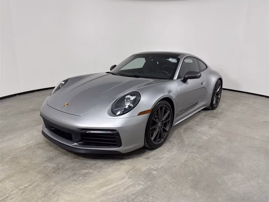 
           
        2024 Porsche 911