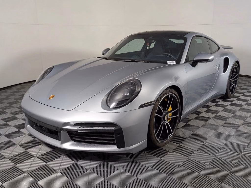 
           
        2022 Porsche 911