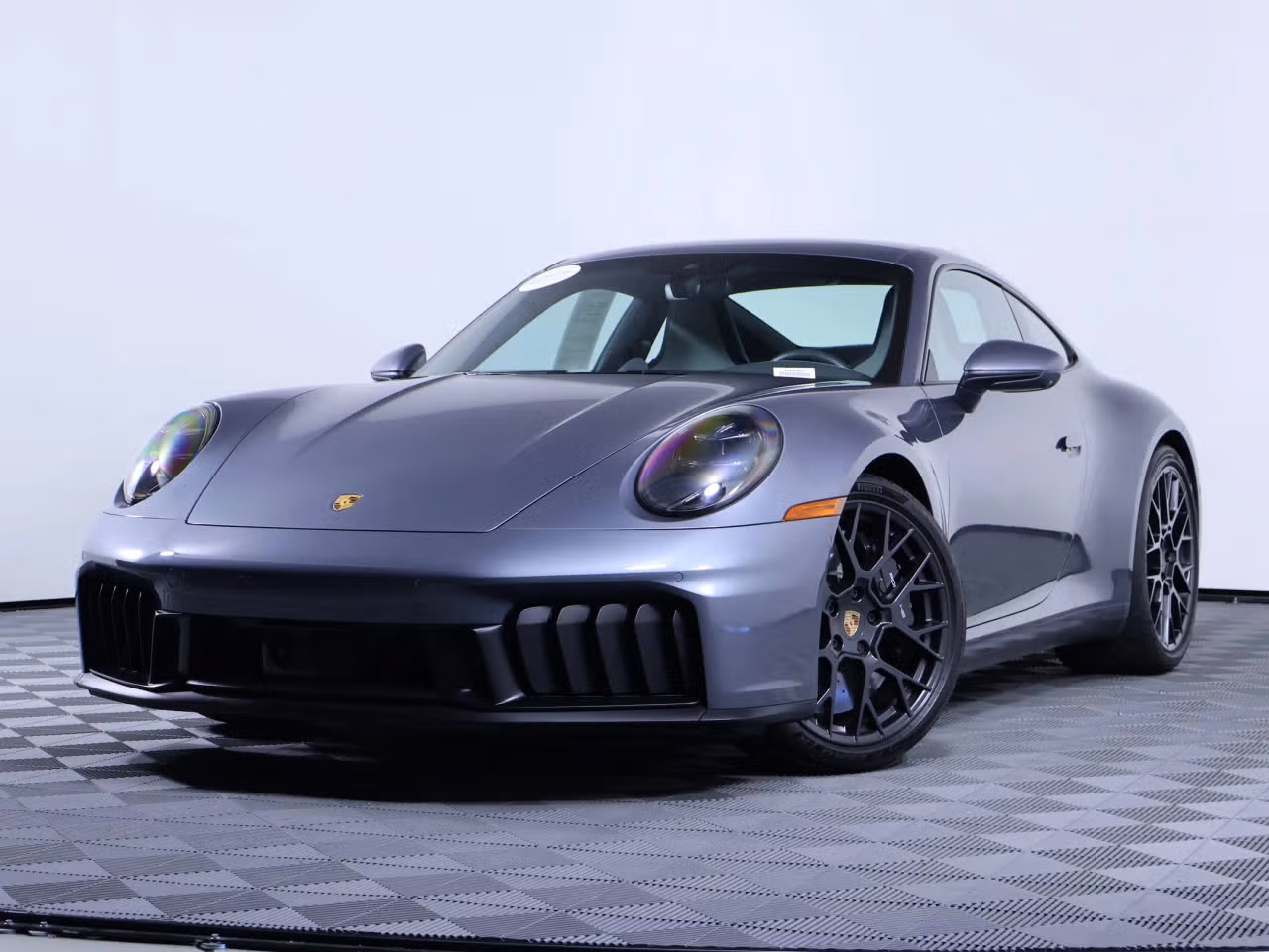 
           
        2025 Porsche 911