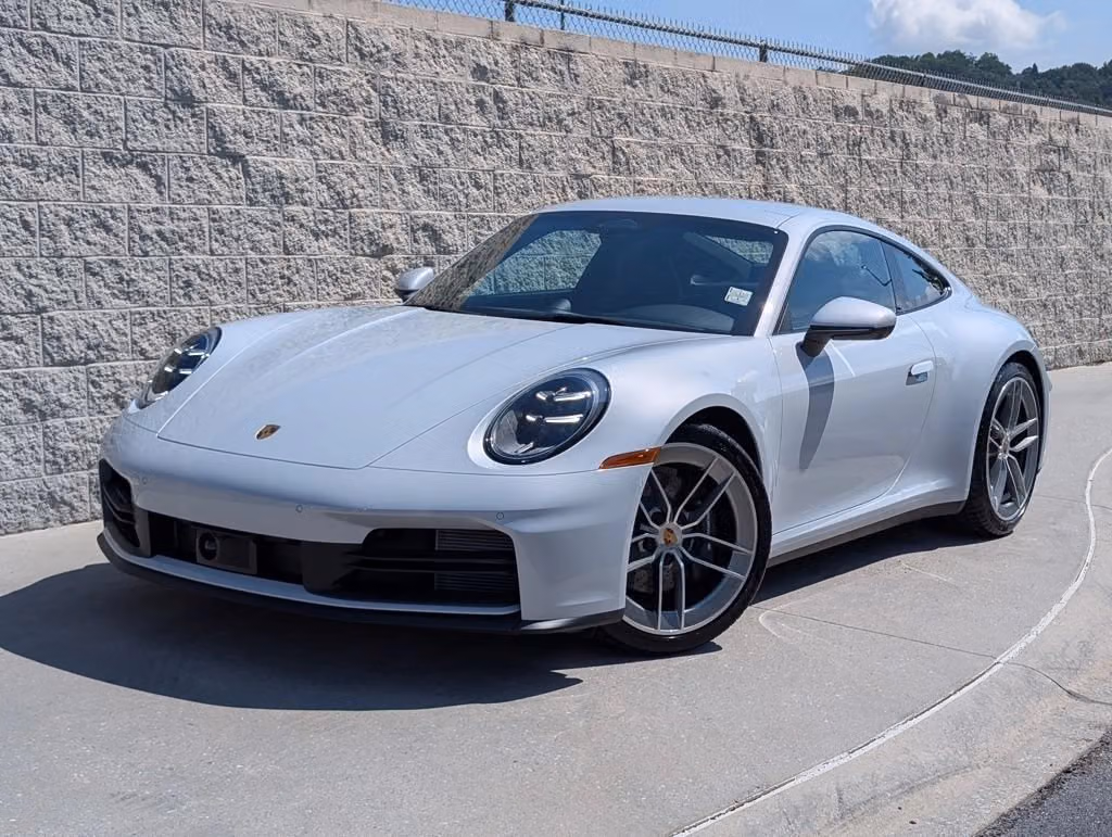 
           New 
        2026 Porsche 911