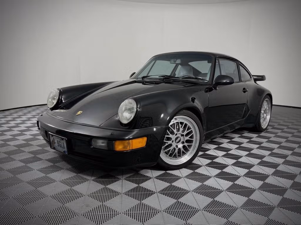 
           
        1991 Porsche 911