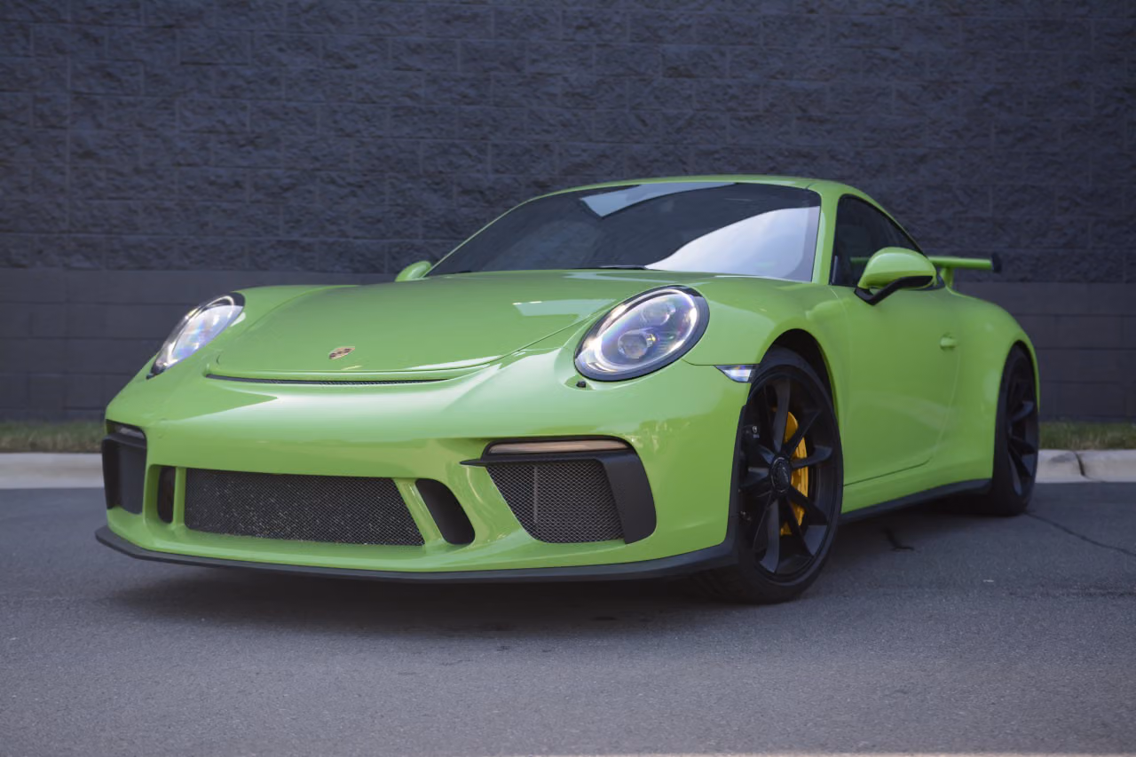 
           
        2018 Porsche 911