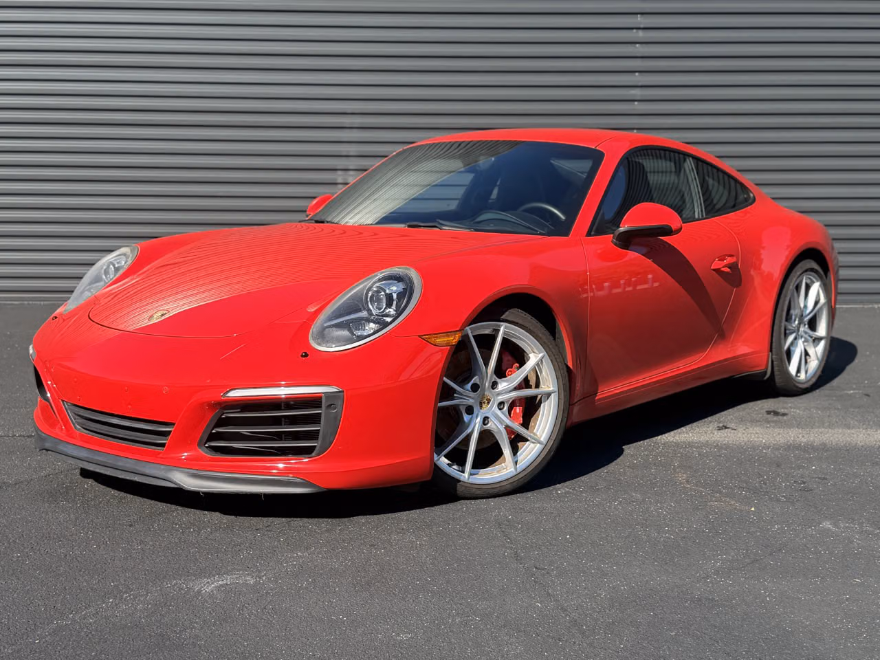 
           
        2017 Porsche 911