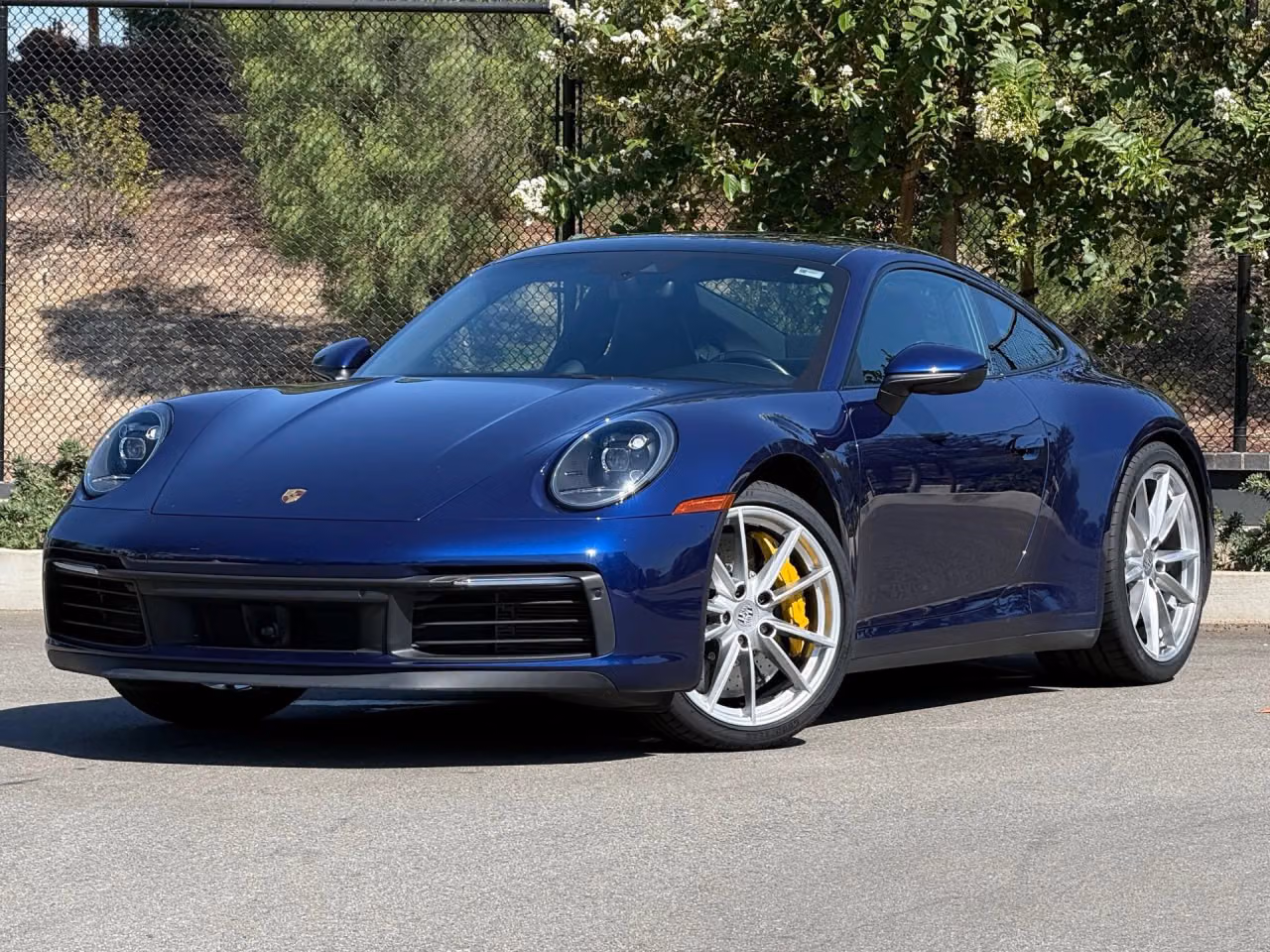 
           
        2020 Porsche 911