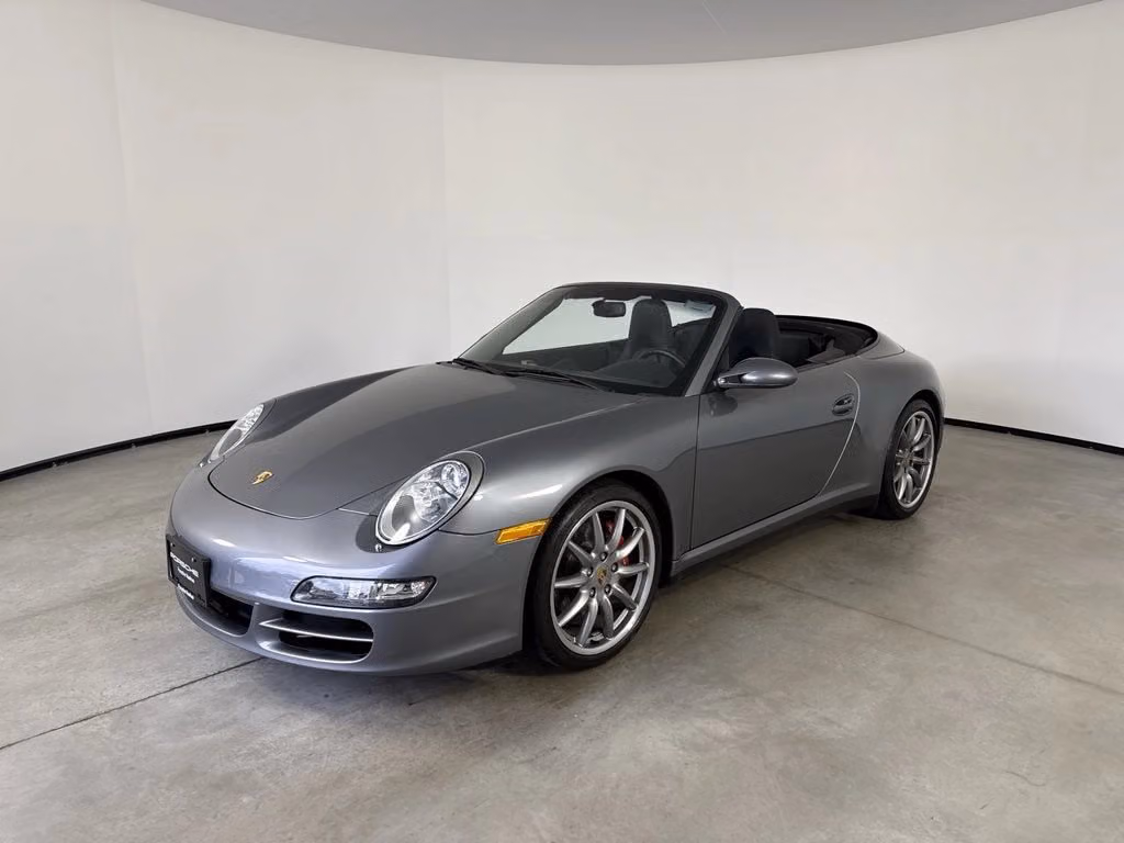 
           
        2006 Porsche 911