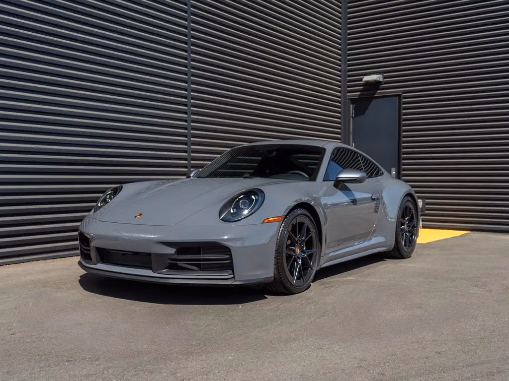 
           
        2026 Porsche 911