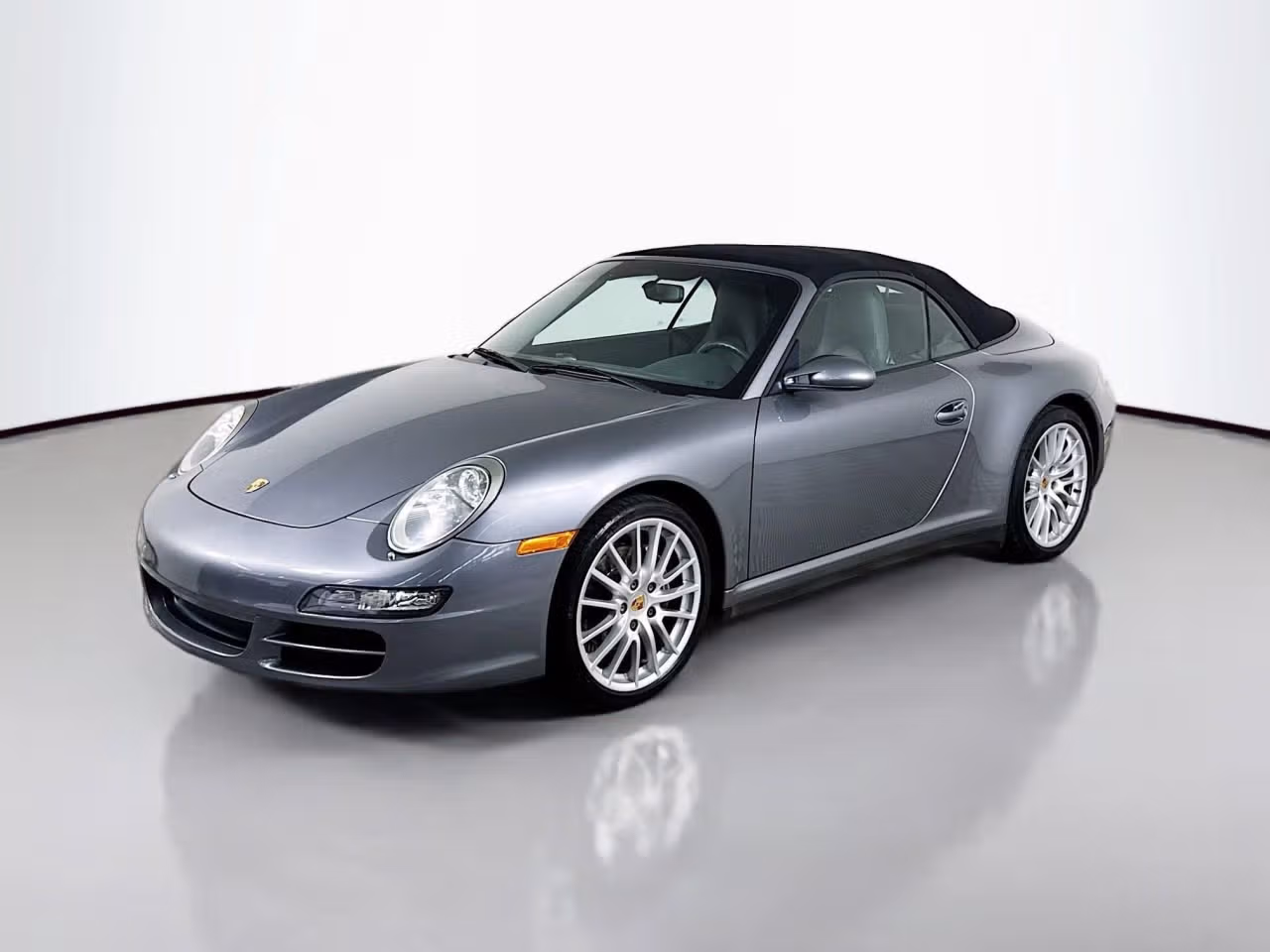 
           
        2006 Porsche 911