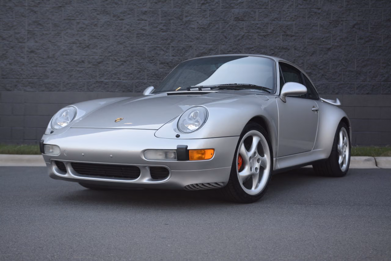 
           
        1997 Porsche 911