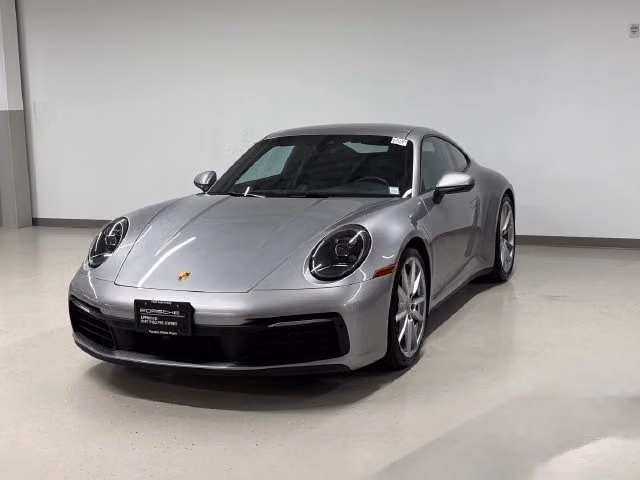 
           
        2024 Porsche 911