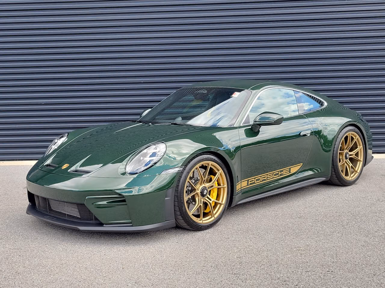 
           
        2026 Porsche 911