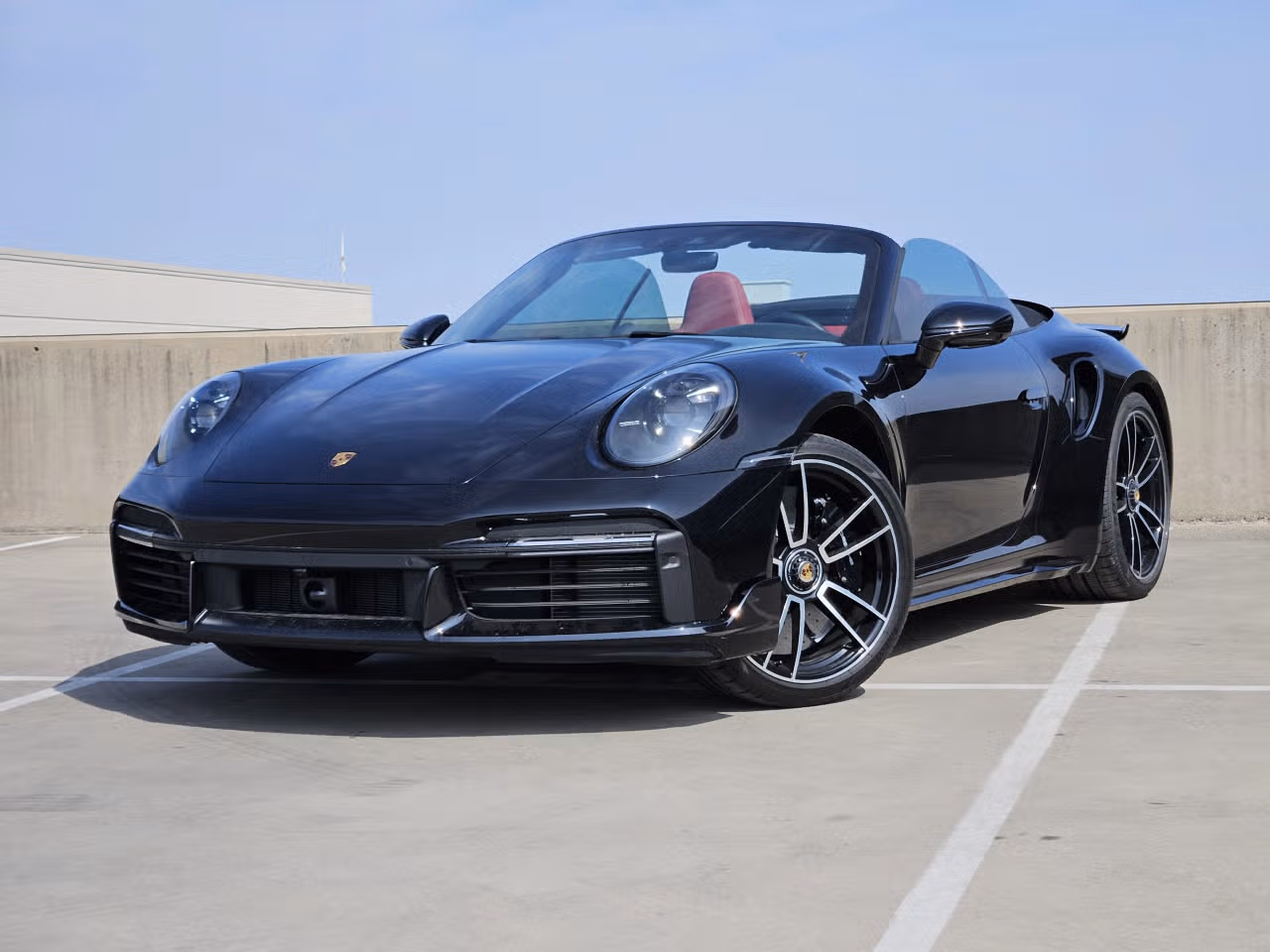 
           
        2025 Porsche 911