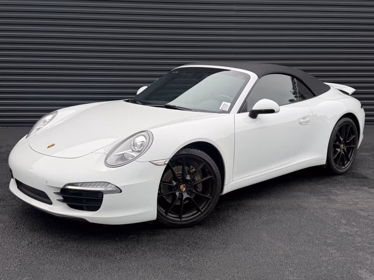 
           
        2014 Porsche 911